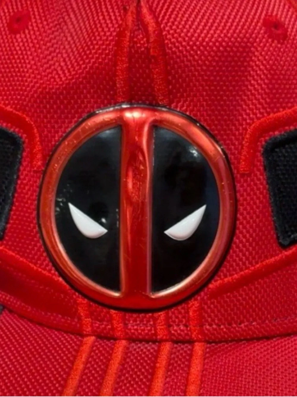 Marvel Deadpool Bioworld Red Black 3D Logo Adjustable Snapback Hat